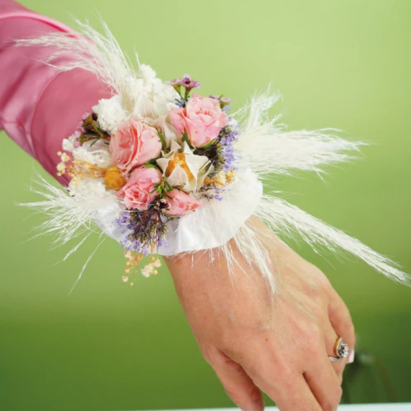 CORSAGE CON FONDO PLISADO BLANCO